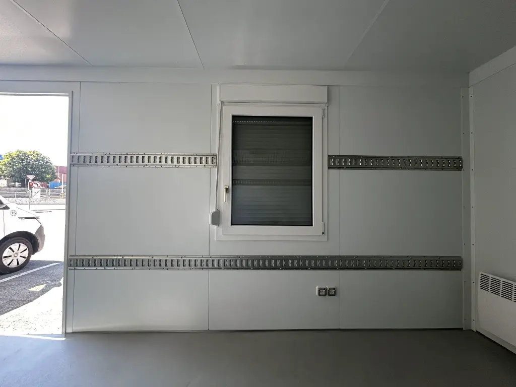 Intérieur Container (17).webp